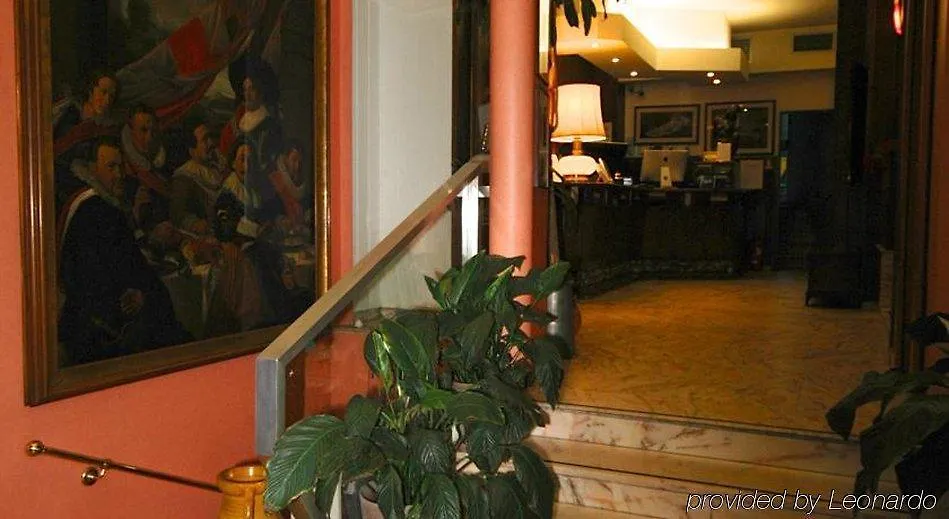 Hotel Mec Milan