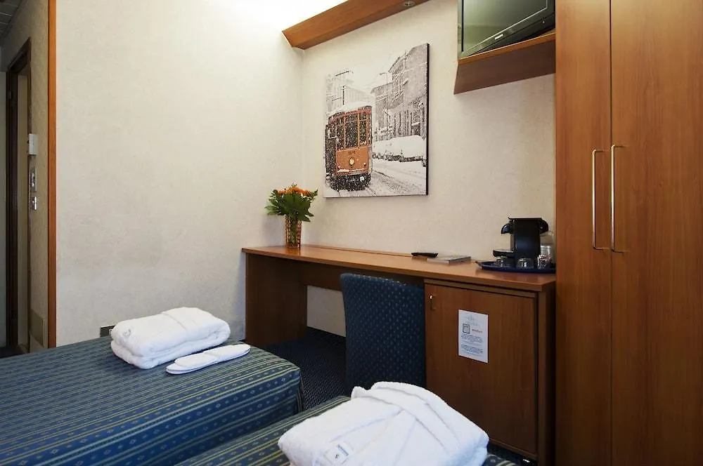 Hotel Mec Milan 3*,  Italy