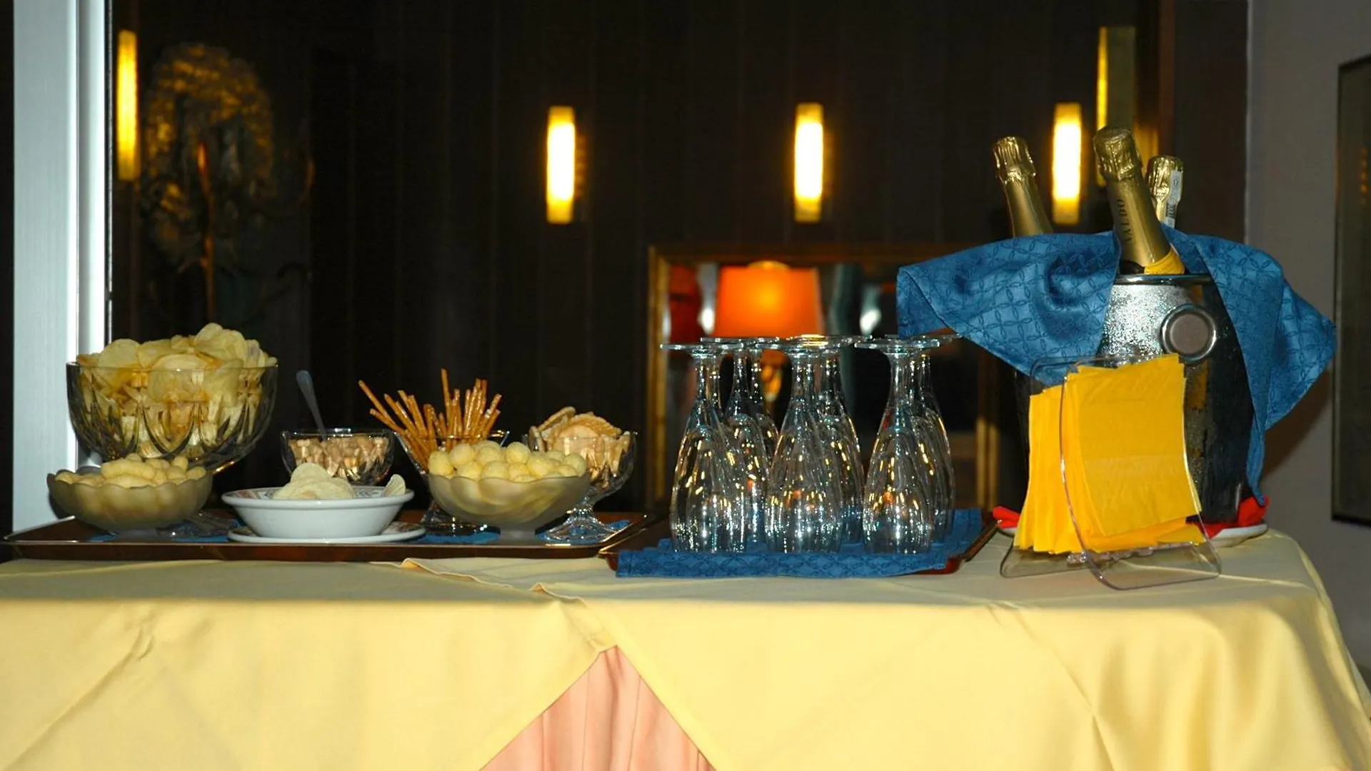 Hotel Mec Milan 3*,  Italy